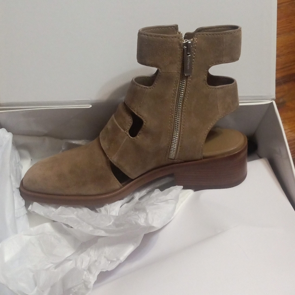 3.1 PHILLIP LIM Alexa Cut Out Bootie - Picture 6 of 6